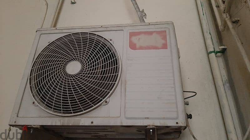 1.5 ton Split AC Good working condition 32056983 3