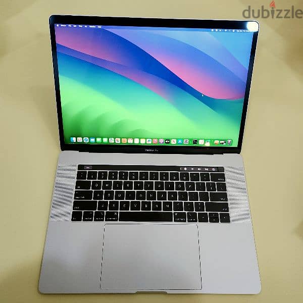 Macbook Pro 2019 15 inch 1