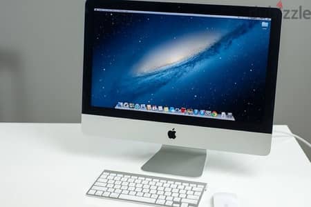 iMac (21.5-inch, Late 2013) with Apple Mouse and Keyboard