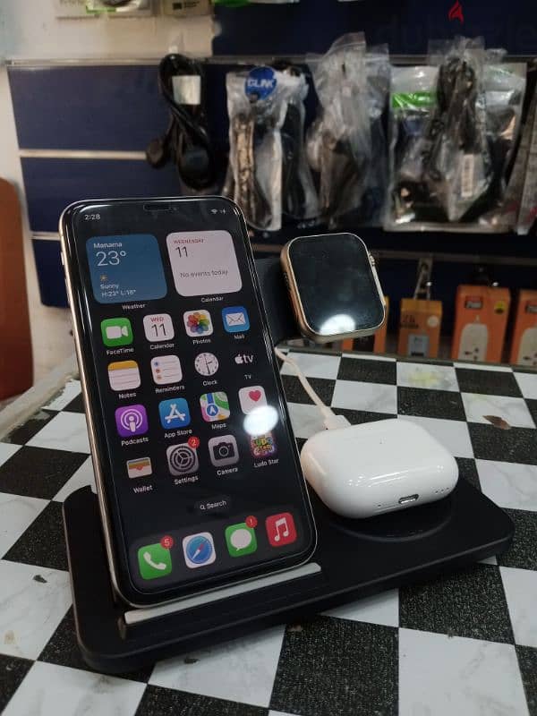 Wireless Charger 0