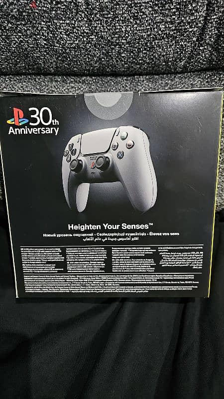 ps5 30th anniversary edition controller Limited 1