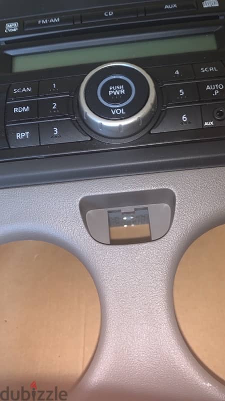 Nissan Radio And Frame For Sale 4