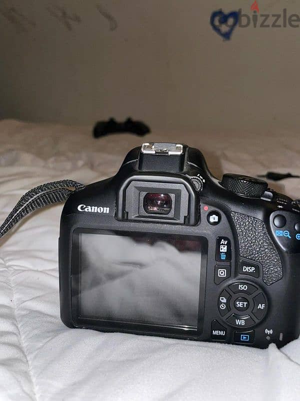 canon 1300d 2