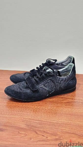 Louis Vuitton Black Fabric And Suede Low Top Sneakers Size 7.5 0