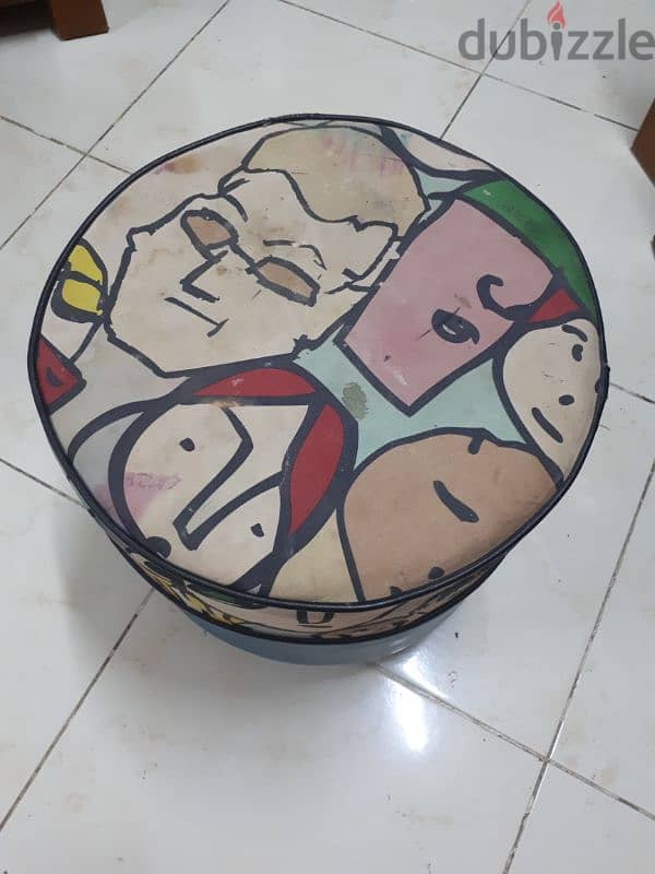 round chair urgent for sale 0