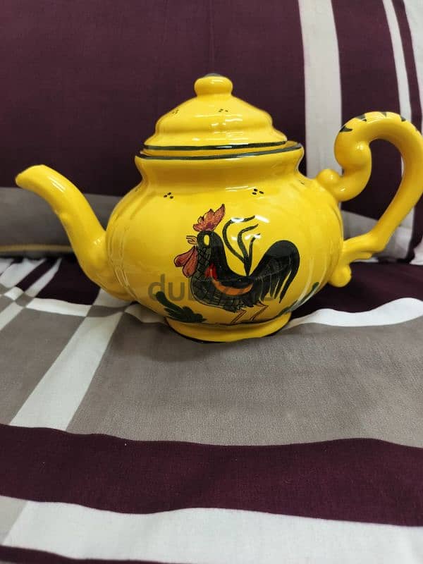 Tea Pot (Yellow) 1