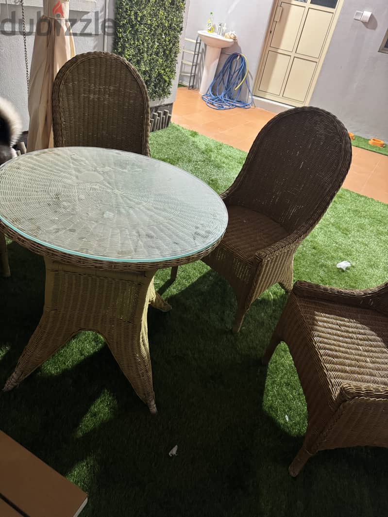 طاوله وكراسي الحديقة  Chair and table outdoor 1