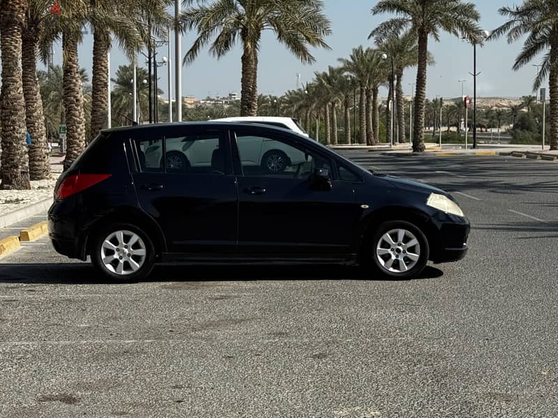 Nissan Tiida 2008 3