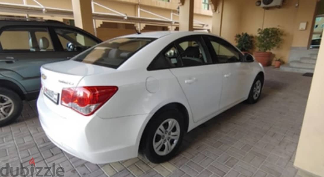 2015 - Chevrolet Cruze LS 1.8 L 3