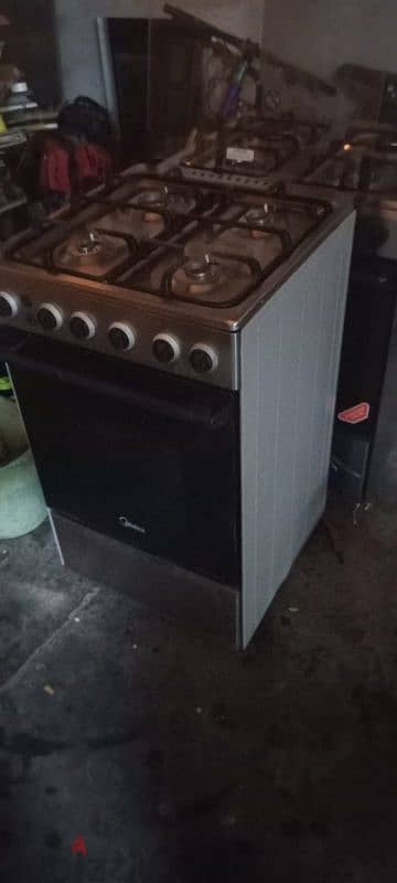 microwave oven good condition good working 1