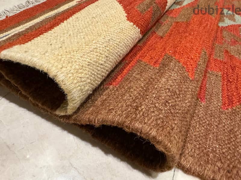 Authentic Handwoven Kilim Rug – 4 Meters Long, Excellent Condition 4