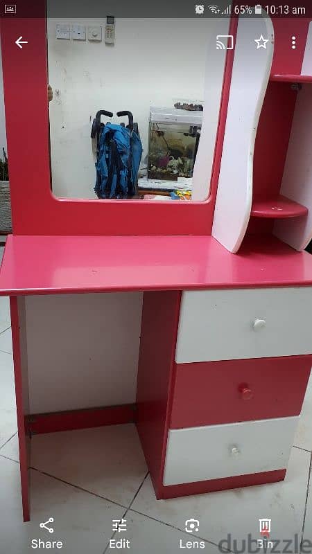 pink colour dressing table urgent for sale 0