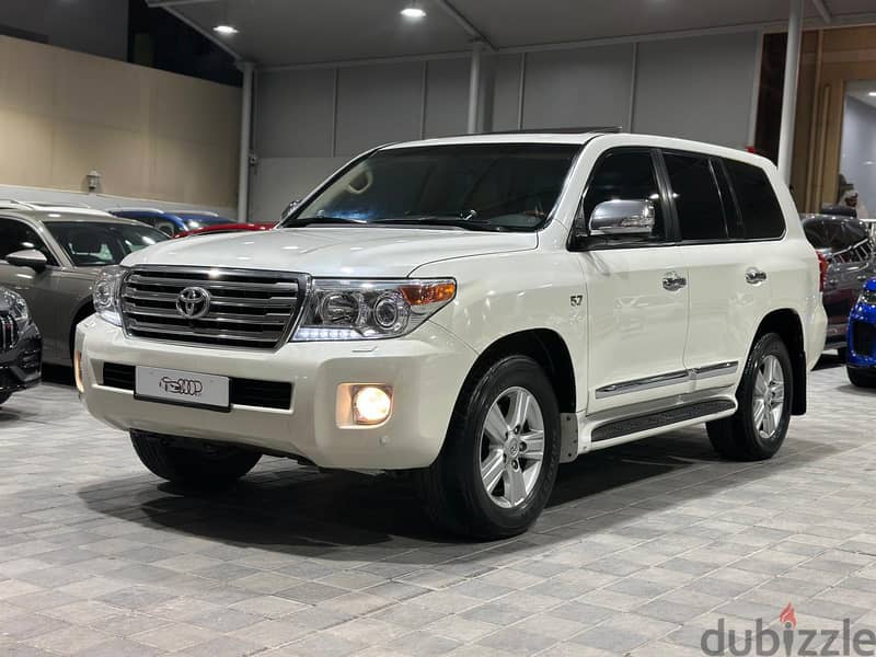 Toyota Land Cruiser 2013 VXR 0