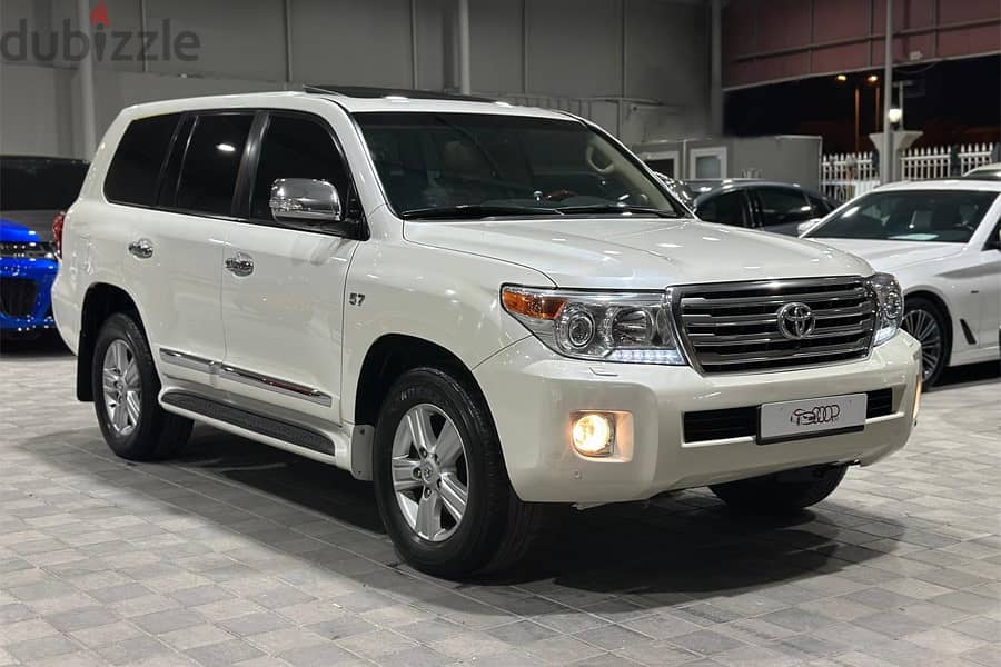 Toyota Land Cruiser 2013 VXR 2