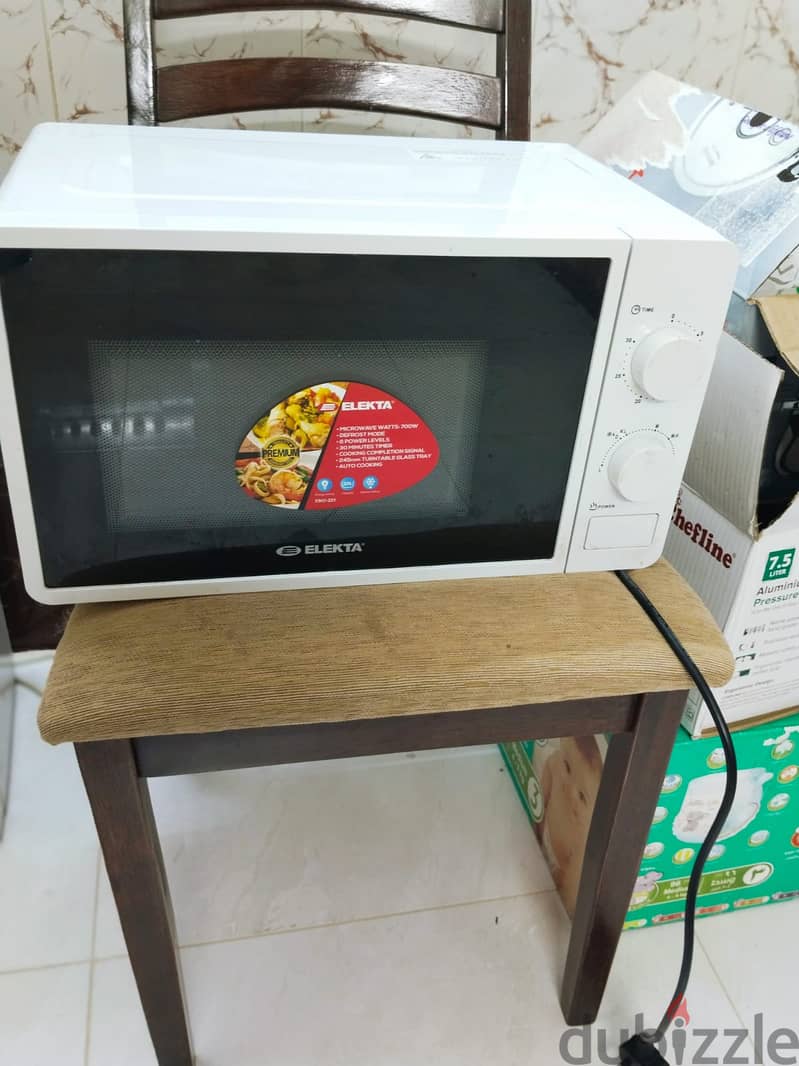 Washing Machine & Microwave For Sale 6