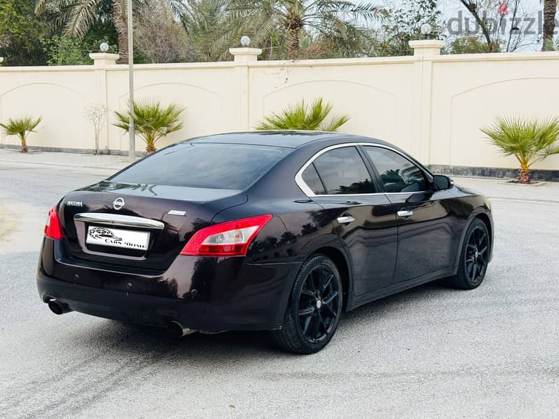 Nissan Maxima 2010 V6 3