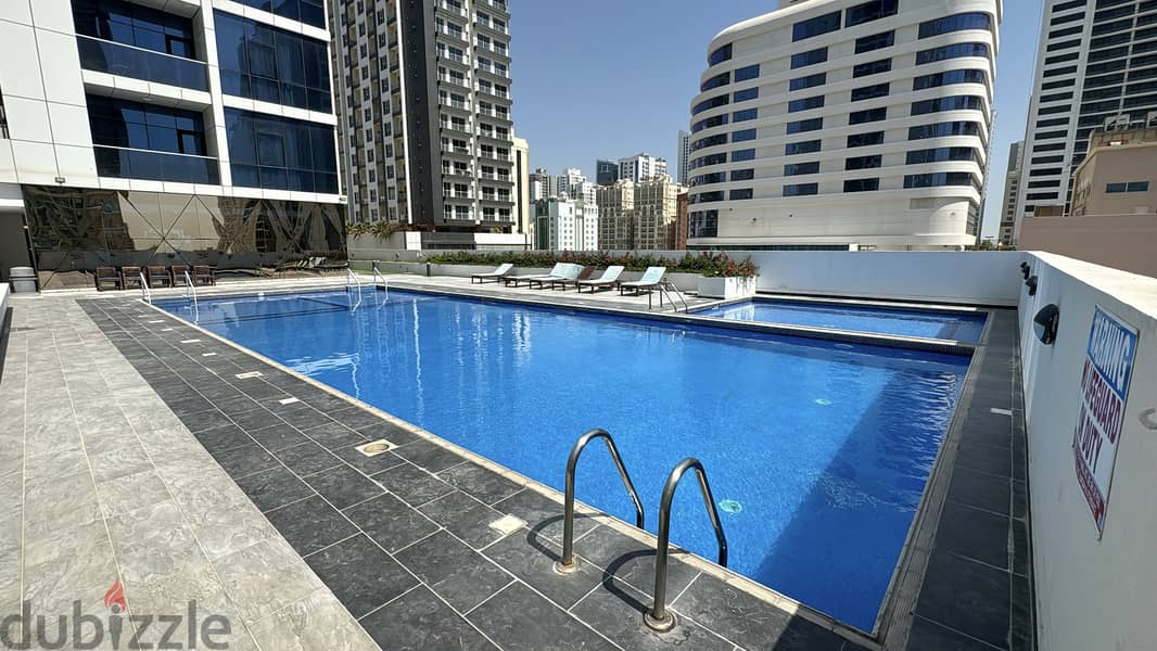 Shared Studio Flat on 34th floor Swimming Pool, Gym, game room 9