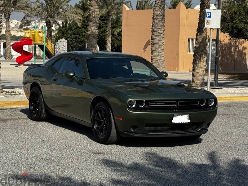 Dodge Challenger 2021 0