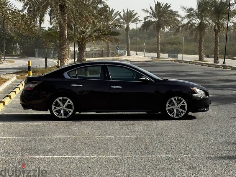 Nissan Maxima 2012 4