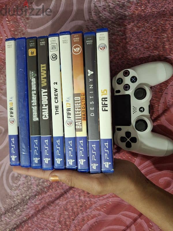 PS4 Bundle Sale: Games, Console & Brand-New Controller! 10