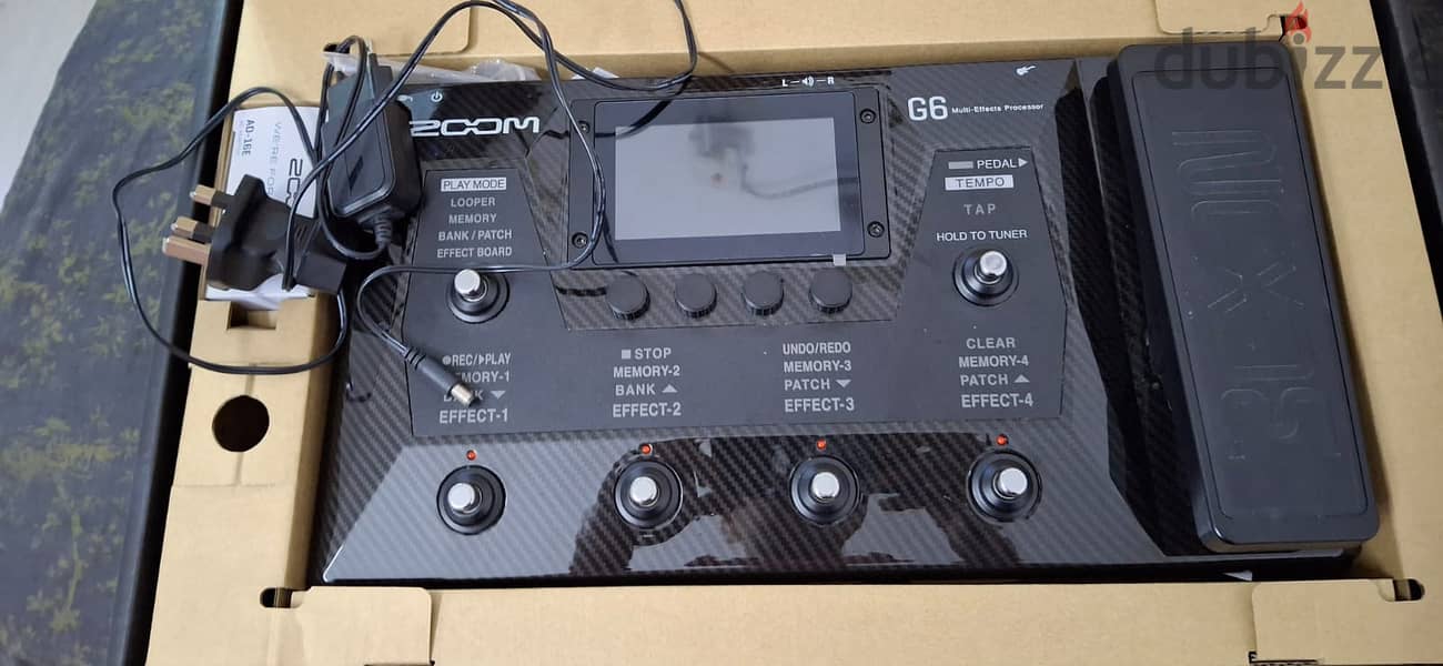 Zoom G6 Multi-effects Processor+Zoom BTA-1 Bluetooth Adapter 0