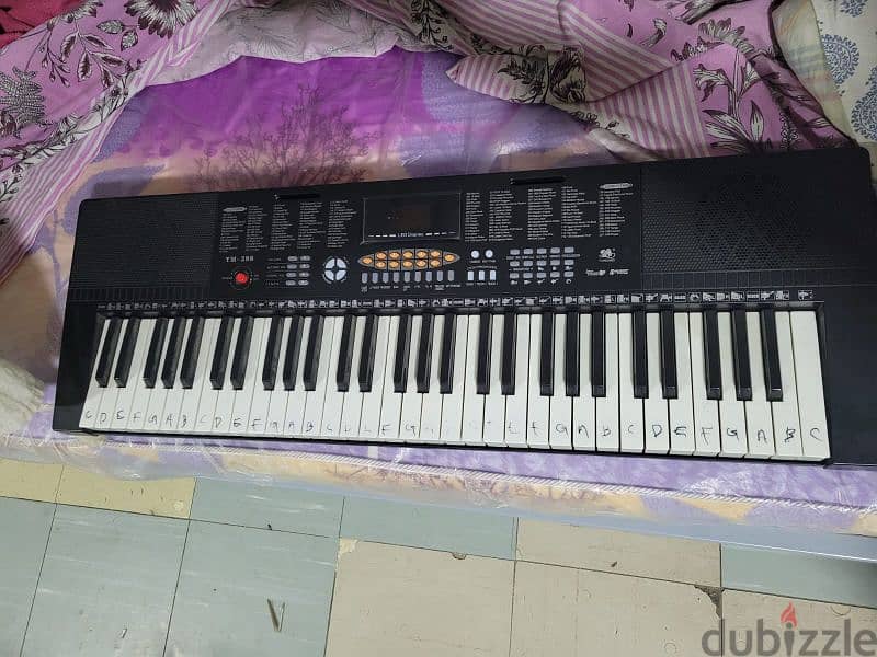 electronic keyboard 1