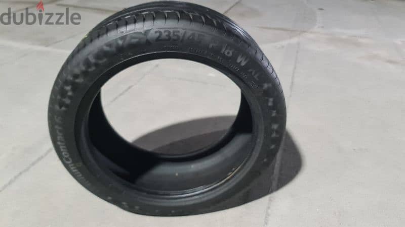 235/45 R18 Continental tires 2