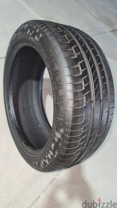 235/45 R18 Continental tires 3