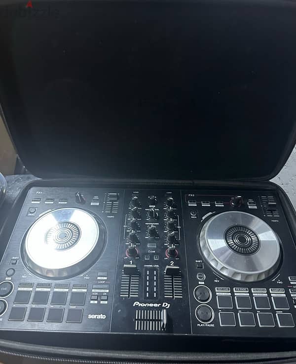 Pioneer serato FX1 0