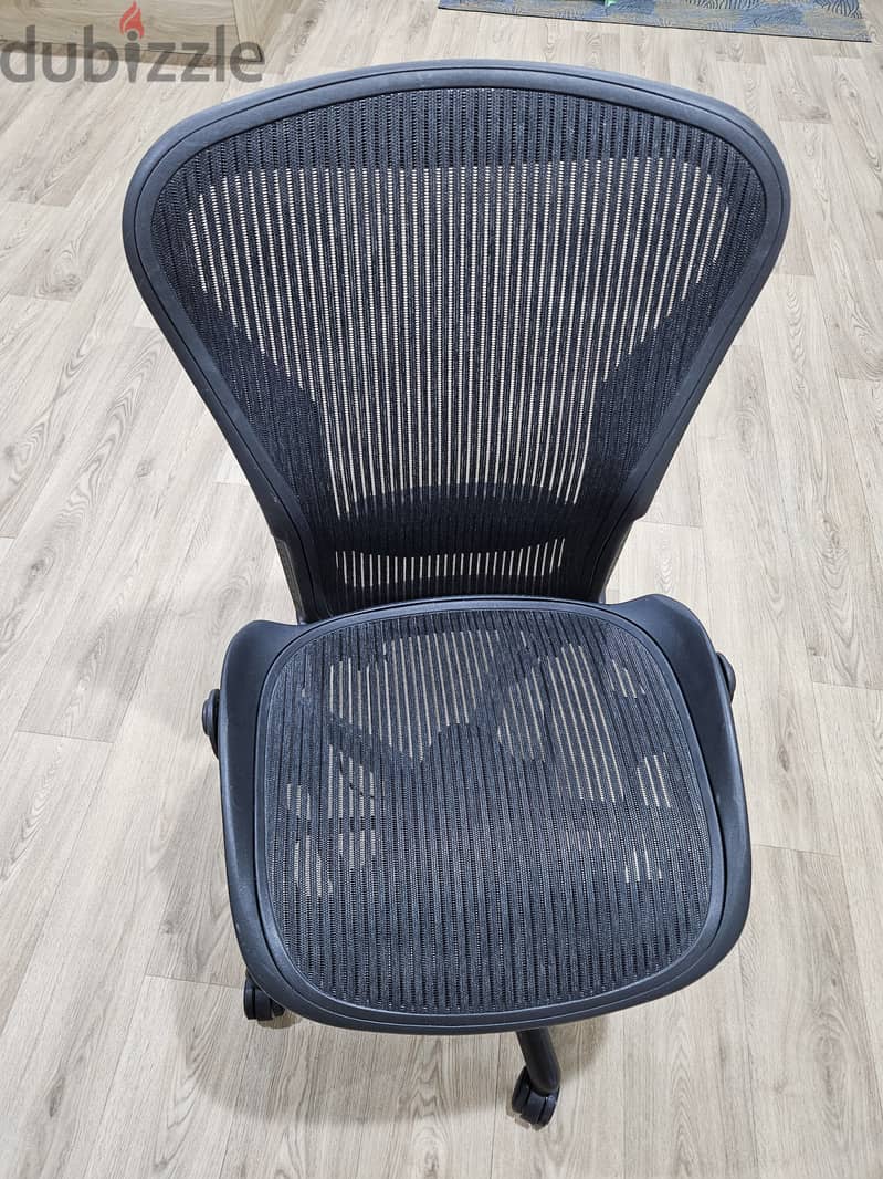 Herman Miller Aeron Classic Office Chair 0