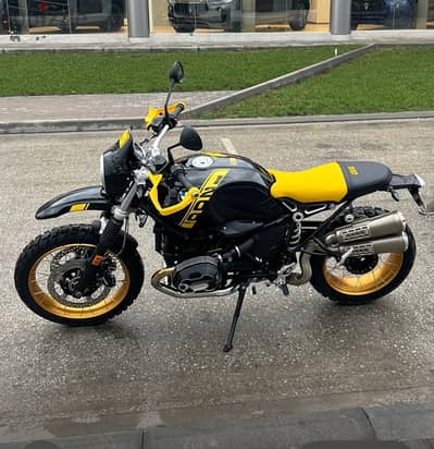 bmw 2021 Rninet 40 anniversary