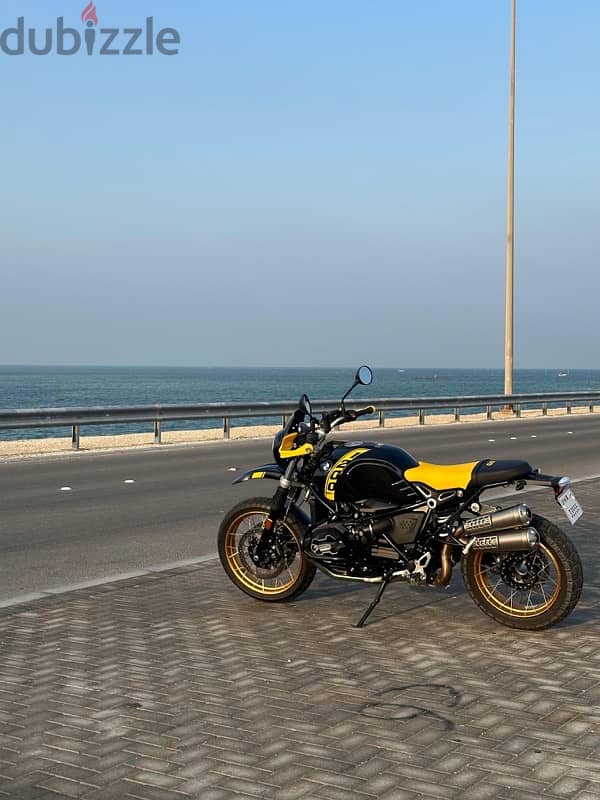 bmw 2021 Rninet 40 anniversary 4