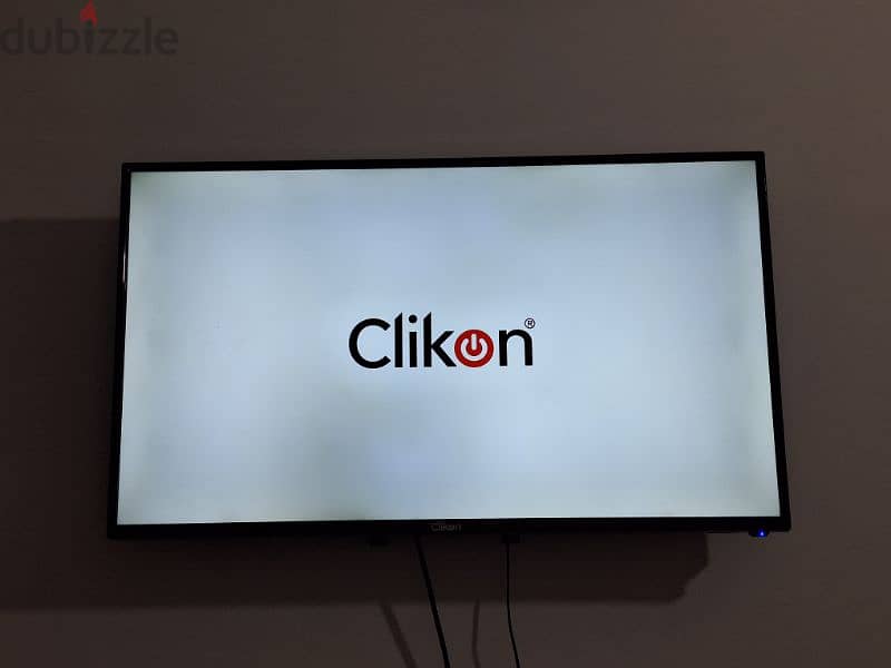 Clickon SMART LED TV 44 inches perfect working  Without 0