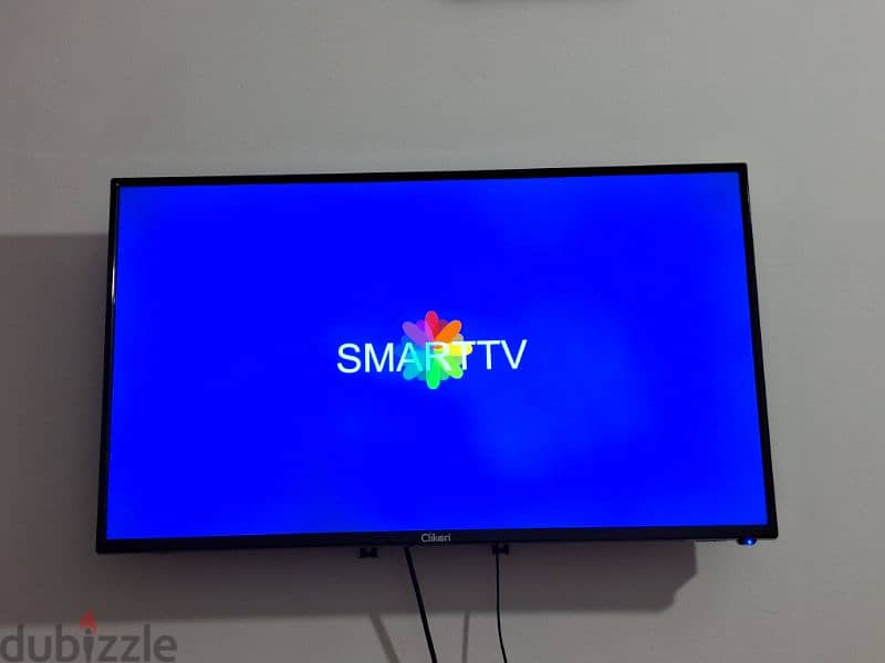 Clickon SMART LED TV 44 inches perfect working  Without 1