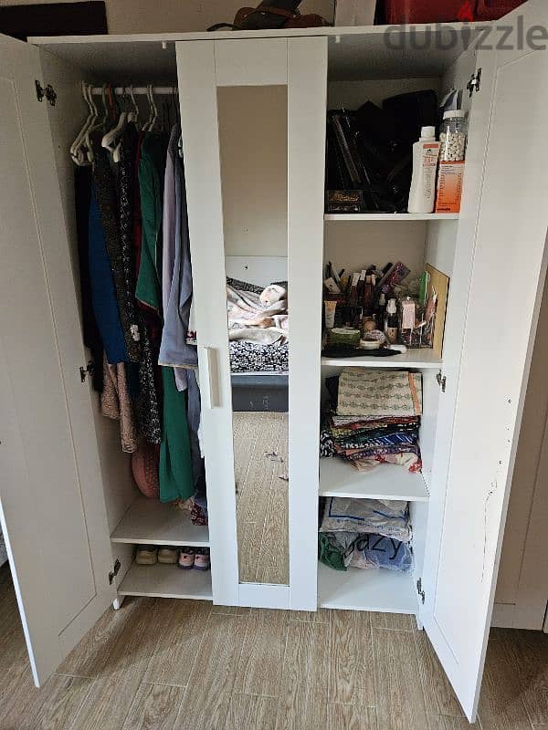 ikea wardrobe used only 3 month 1