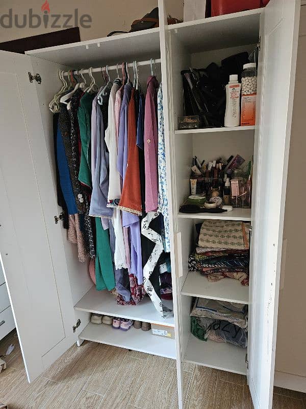 ikea wardrobe used only 3 month 4