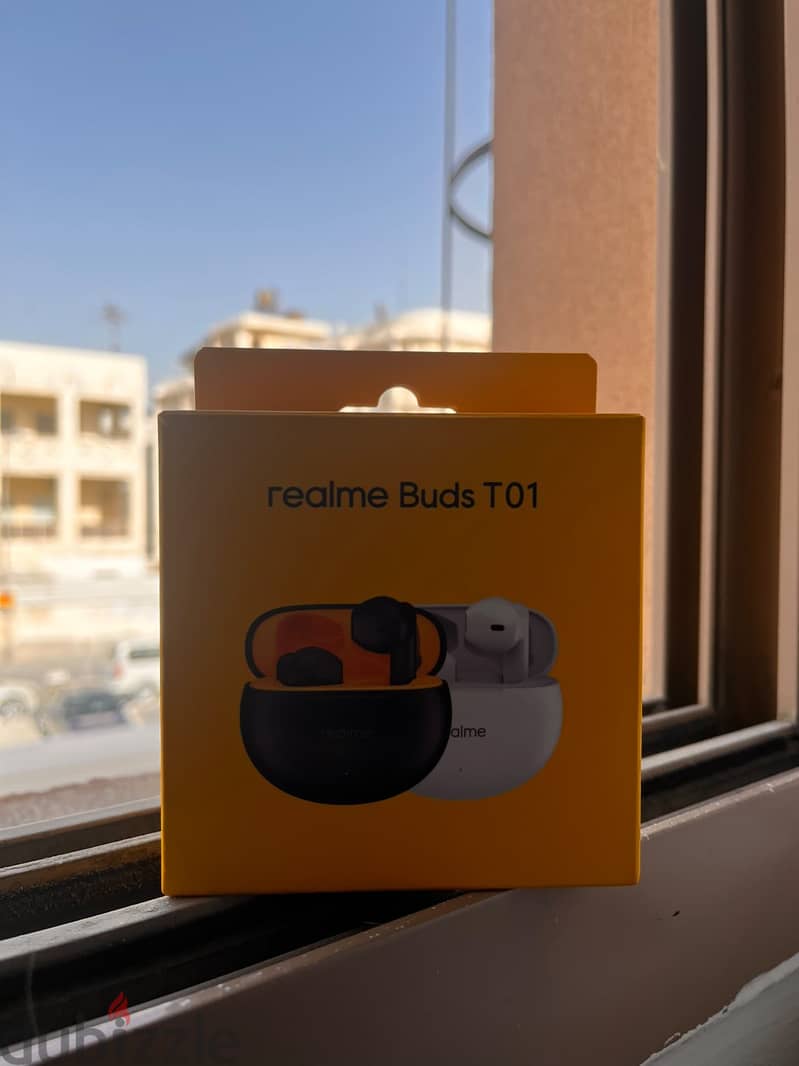 REALME BUDS T01 FOR SALE (NEVER USED) 0