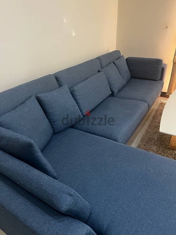 Beautiful Home centre sofa - High quality material- Expat leaving 1