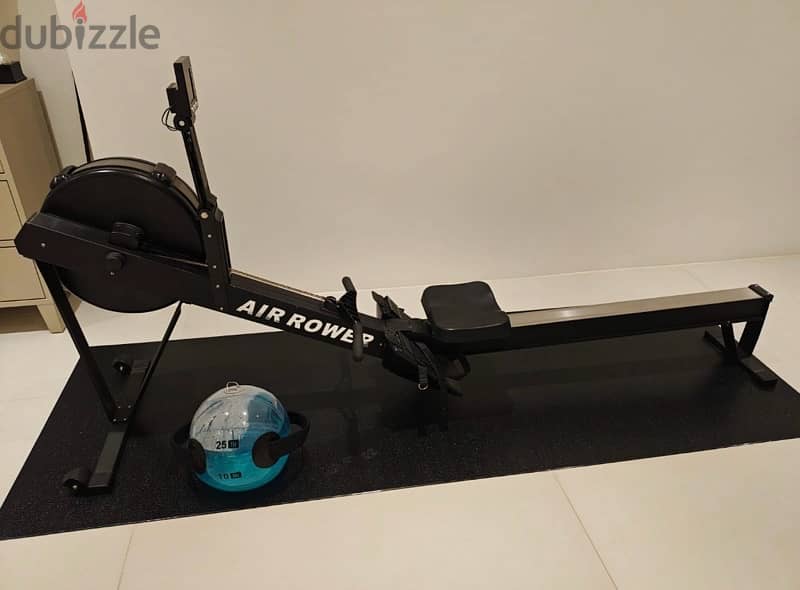 treadmill , rowing machine , abs and back machine 2