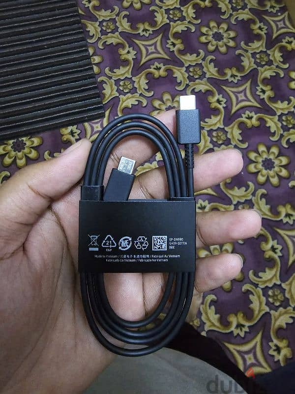 Samsung Charger c to c from box 0