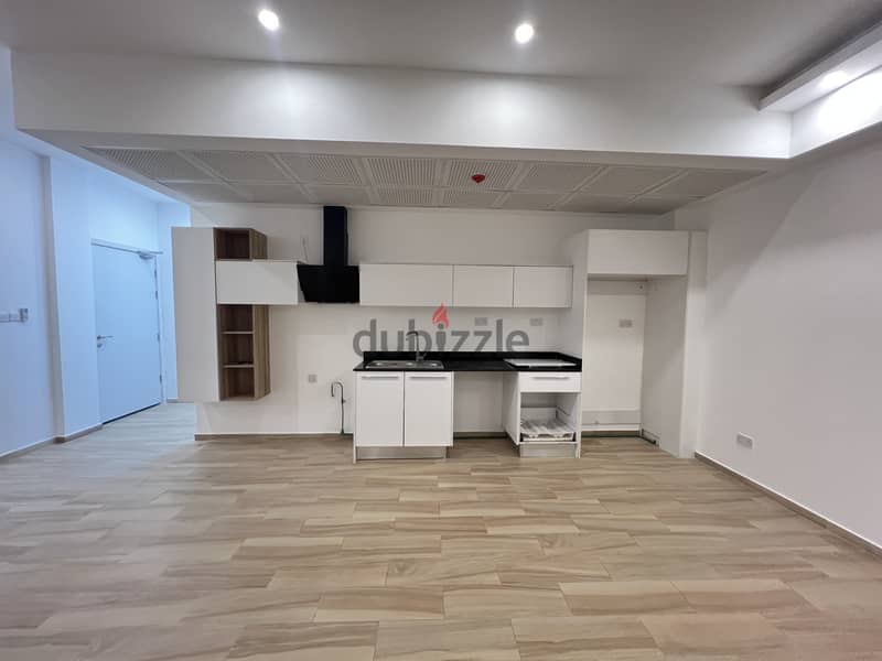 2 bedroom apartment in near el mercado mall 1