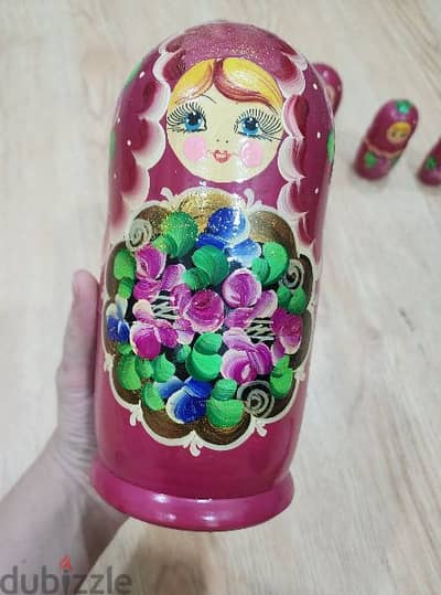 Russian Dolls Matreshka  ( sets of 7 and sets of 5 pieces inside)