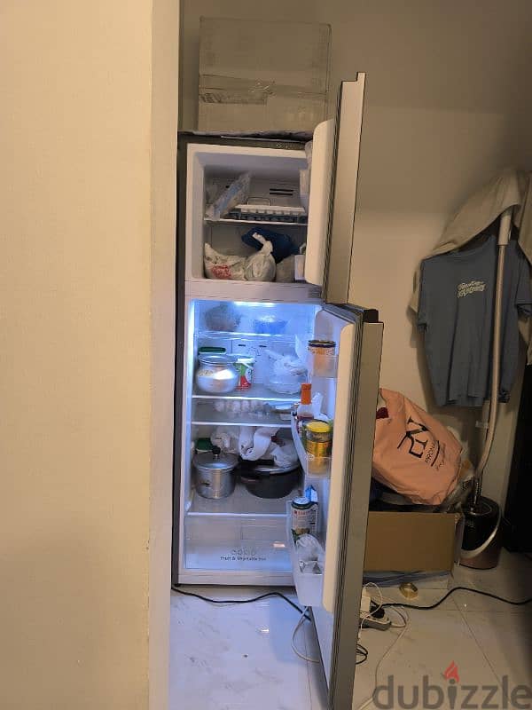 Refrigerator 390L Hisense (60bd) 1