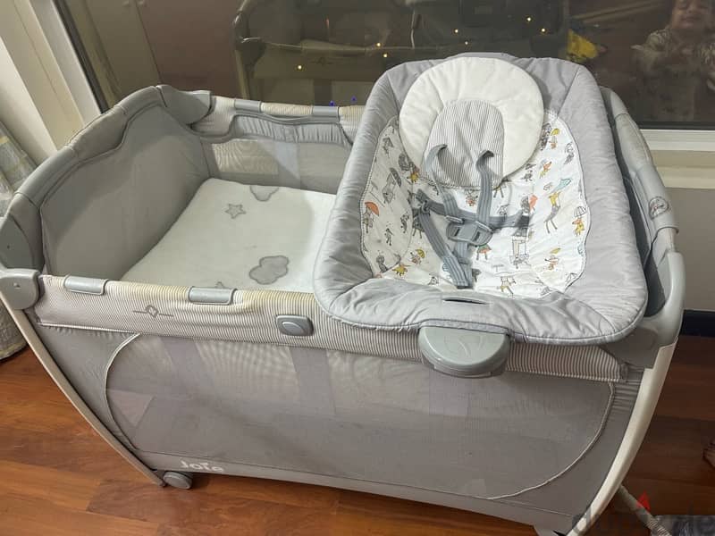 travel baby cot 1