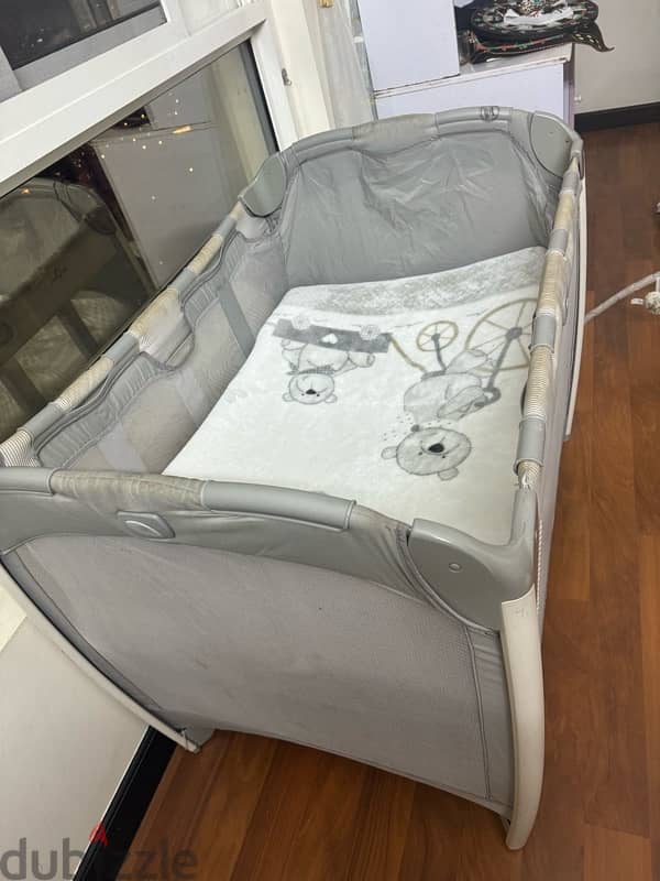 travel baby cot 4