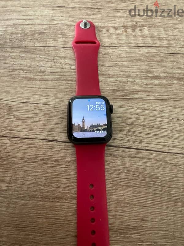 Apple Watch Series 6, 40 MM - Excellent Condition 1