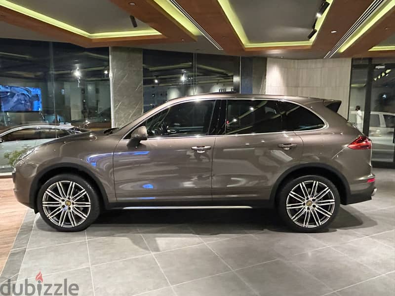 Porsche Cayenne 2016 model FOR SALE 8