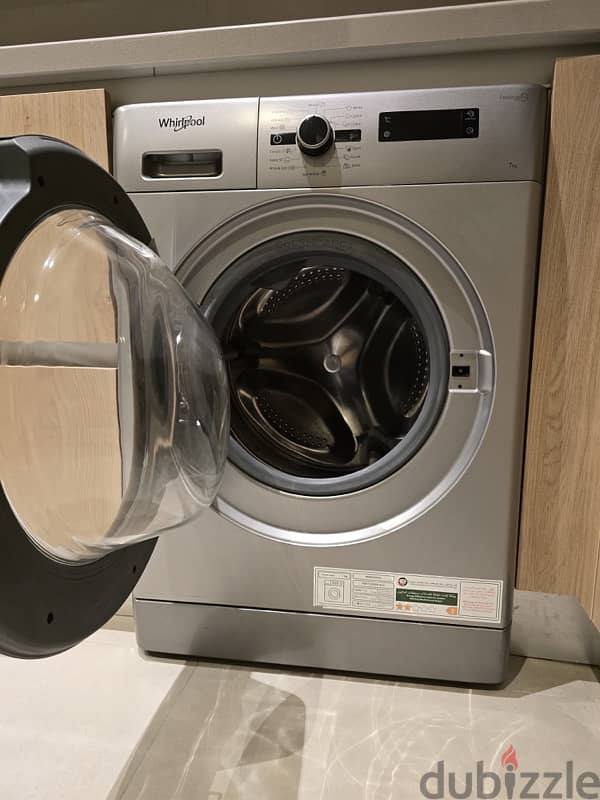 New Unused 7kg Whirlpool Washing Machine 0