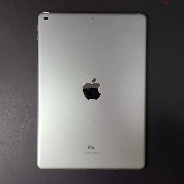 iPad 8 32gb Excellent Condition 1