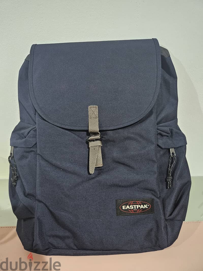 Laptop Bags (Eastpak) New 0